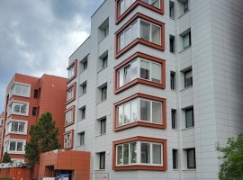 gallery-item