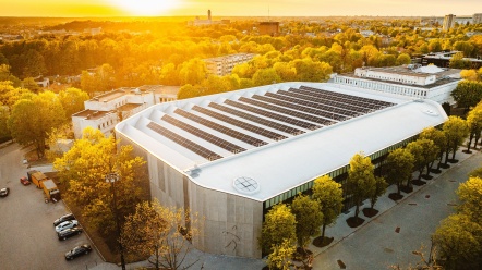 Lengvosios atletikos maniežas, Kaunas