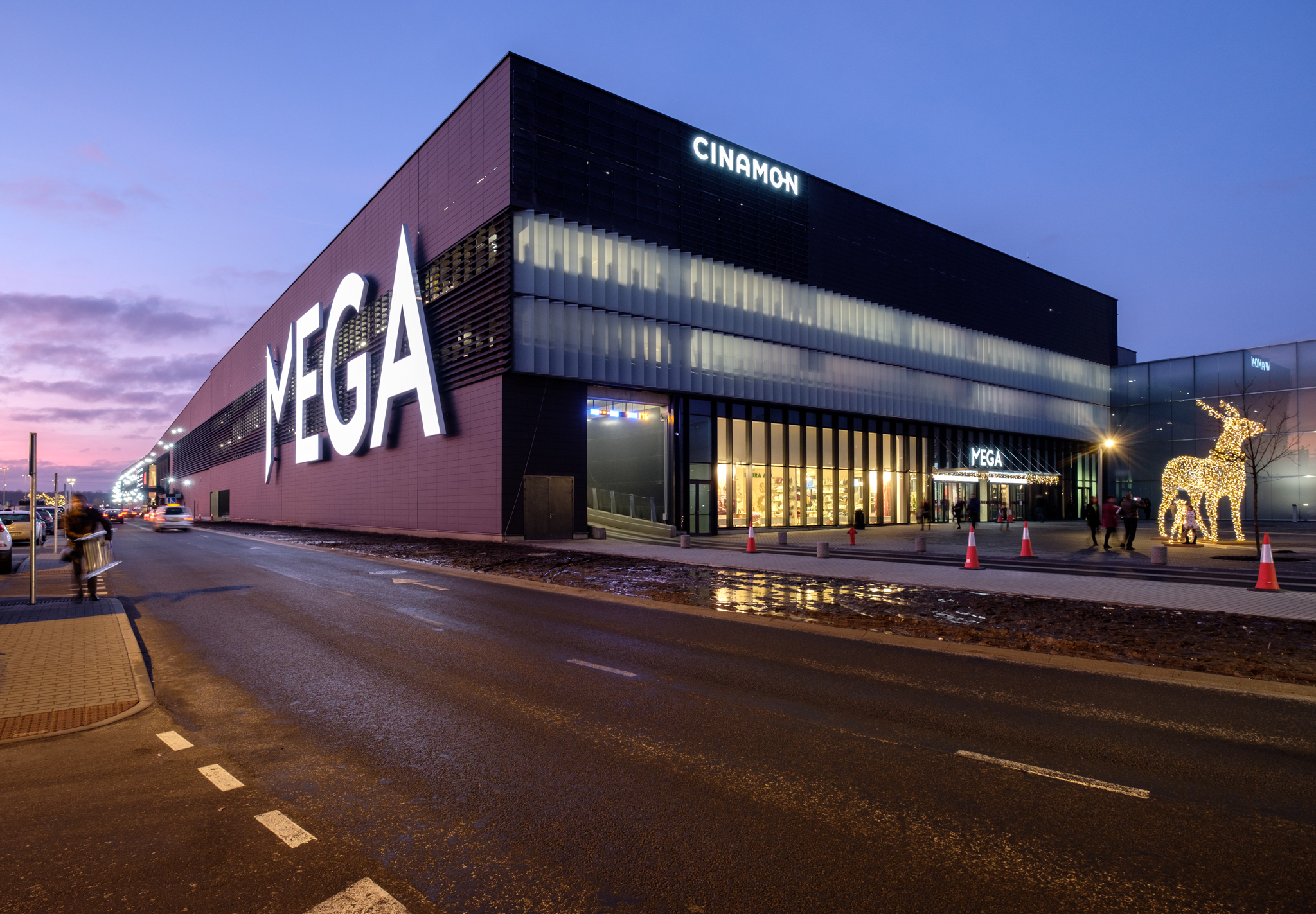 Cinamon Mega, Kaunas